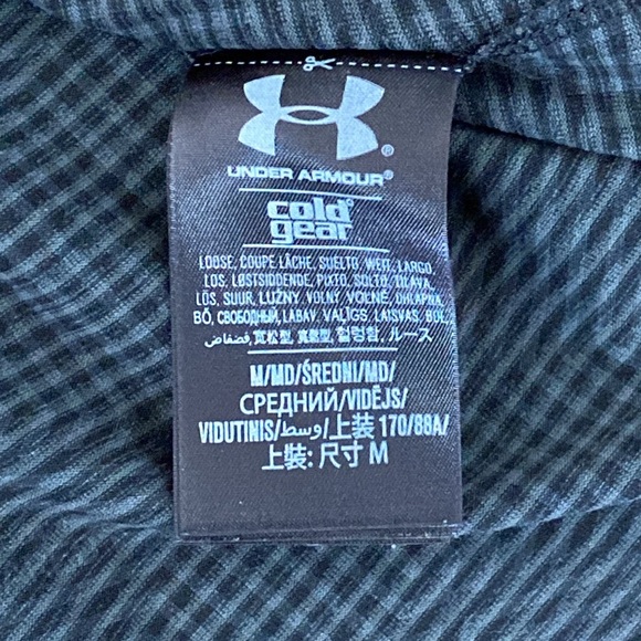 Under Armour Striped Long Sleeve Cold Gear Shirt Sz M - Picture 8 of 8